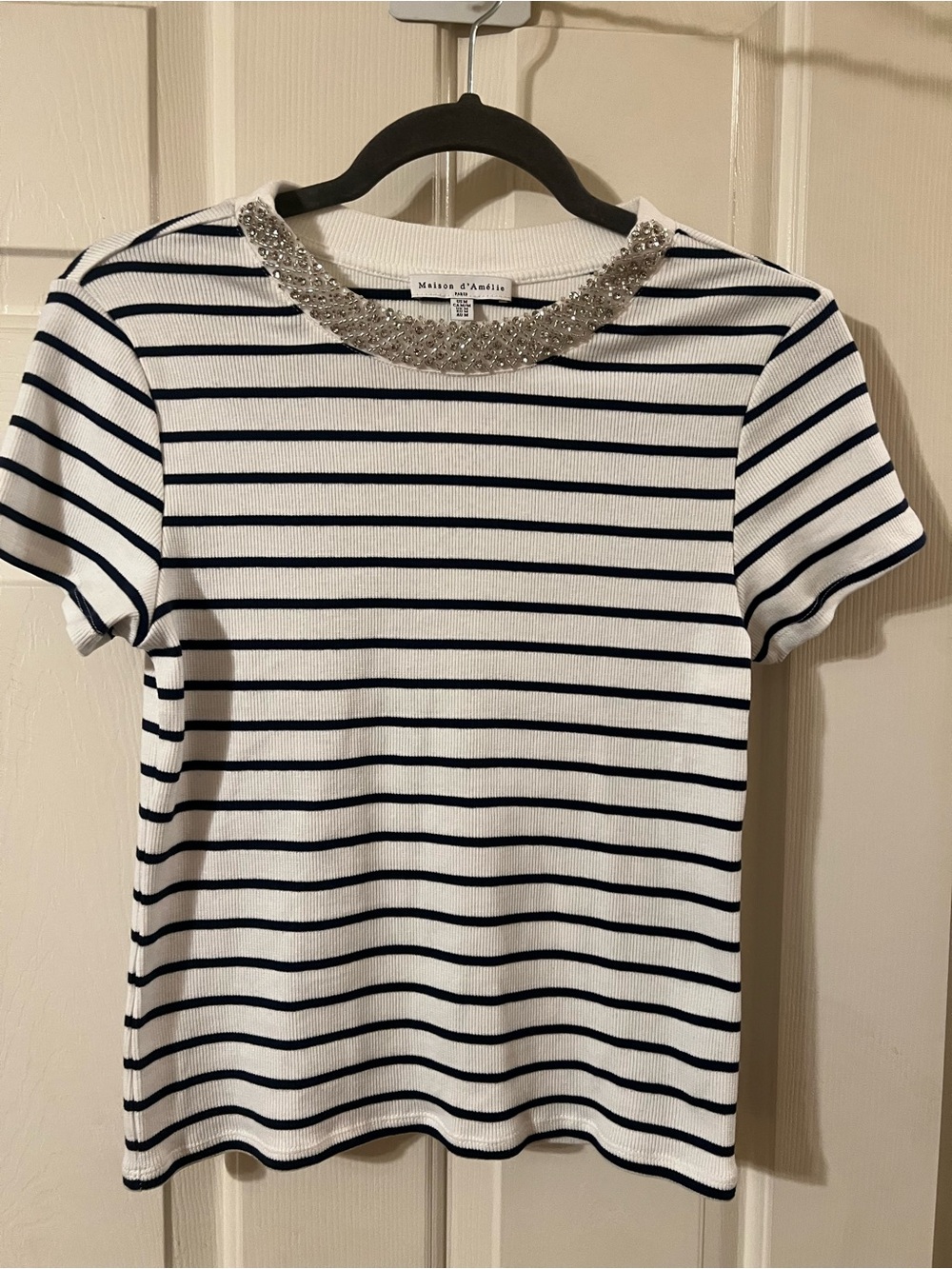 NWOT Maison d’Amelie White & Navy Striped Short Sleeve Tee w Beaded Neckline M